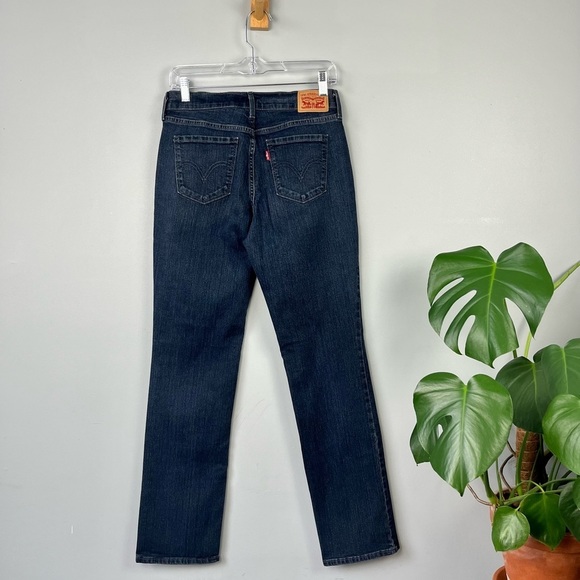 Levi’s 505 Straight Leg Jeans - Picture 5 of 6